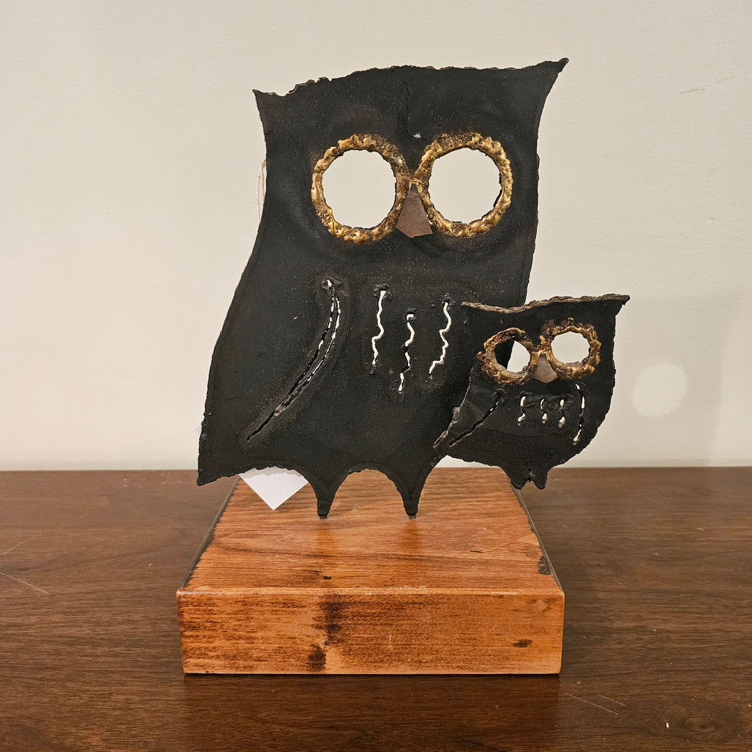 Jaru Metal Owl Sculpture