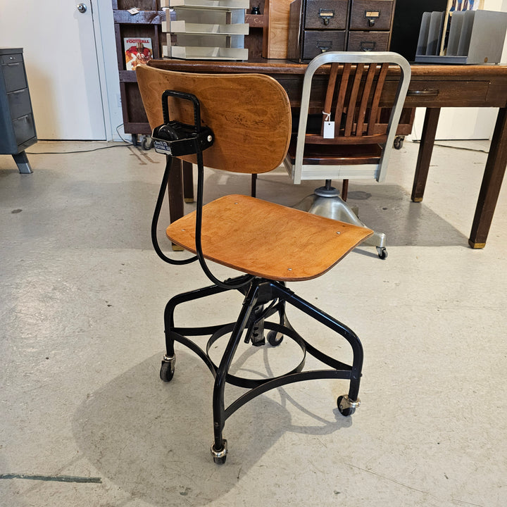 Toledo Drafting Stool / Chair