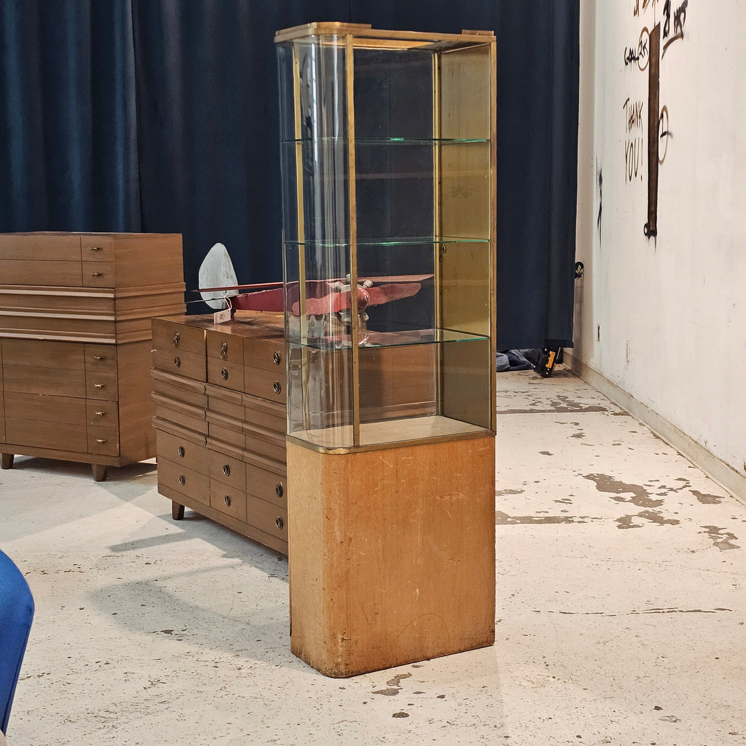 Curved Glass Display Case