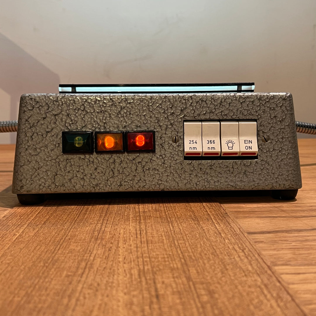 Vtg Desaga UVIS Blacklight Ultraviolet Lamp w/Lightbox