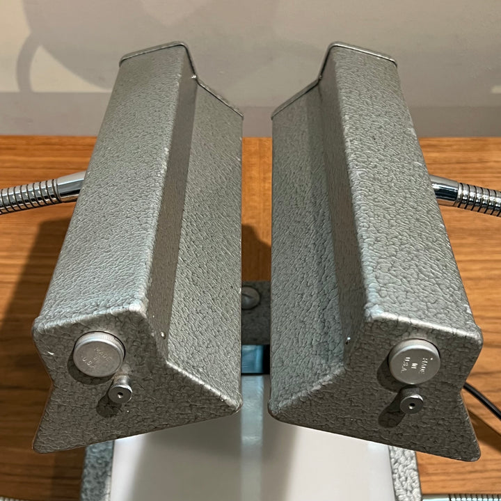 Vtg Desaga UVIS Blacklight Ultraviolet Lamp w/Lightbox