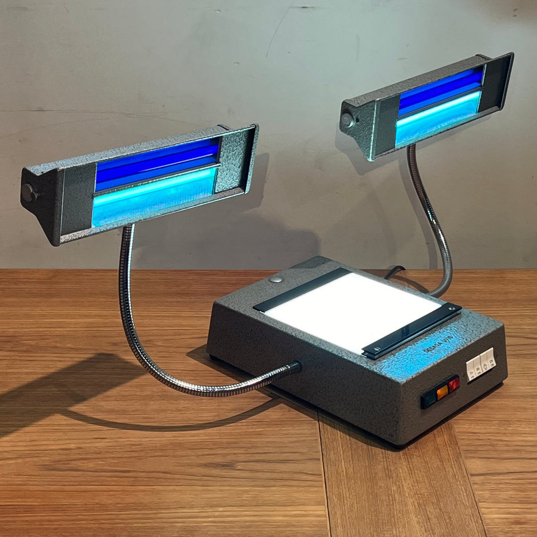 Vtg Desaga UVIS Blacklight Ultraviolet Lamp w/Lightbox